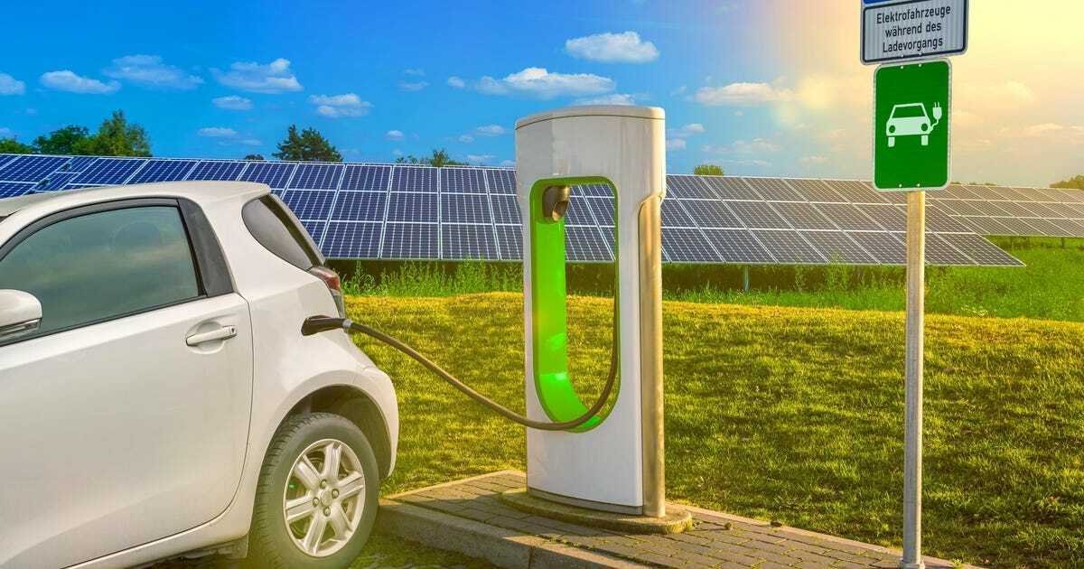 Elektrikli Otomobiller ve Yenilenebilir Enerji