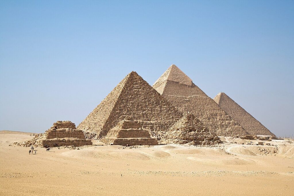 Misir Piramitleri Sayilar ve istatistikler