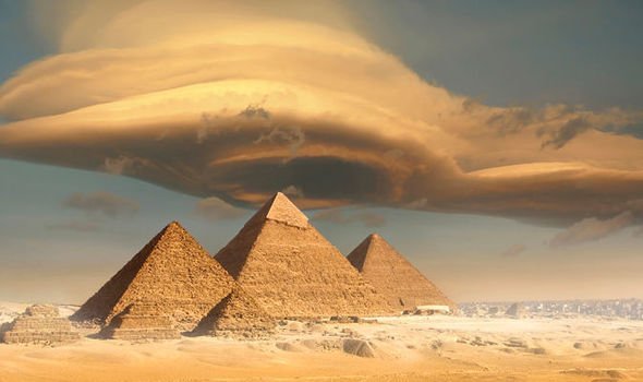 Piramitlerin Tuhaf Iddialari ve Enerjileri